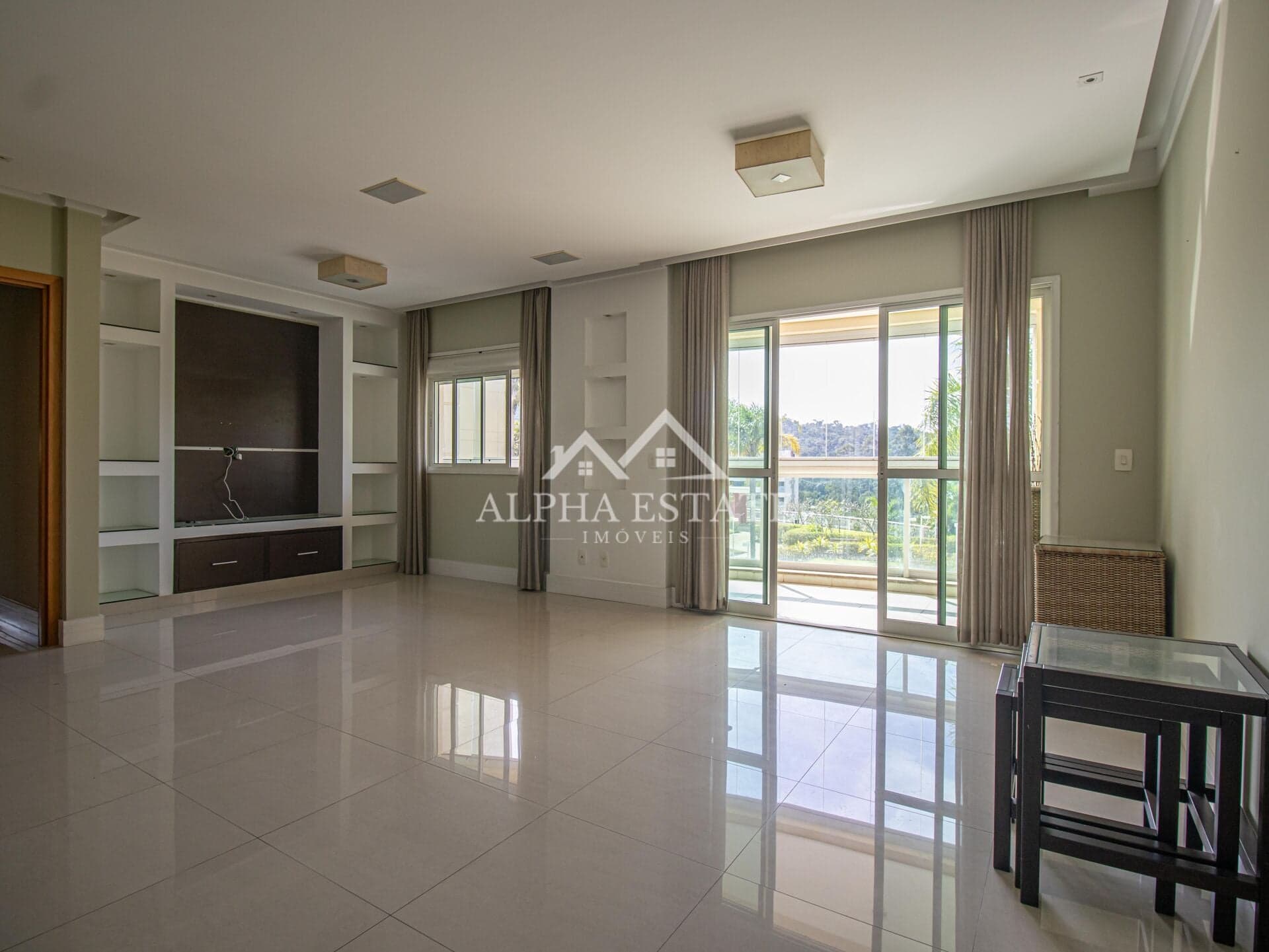 Apartamento em Tamboré