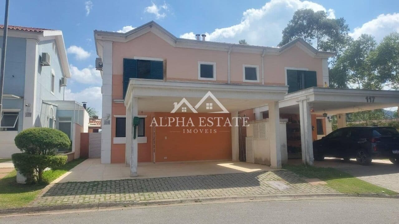 Casa em Santana de Parnaíba - Tamboré