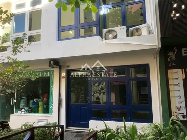 Prédio Comercial em Centro de Apoio de Alphaville