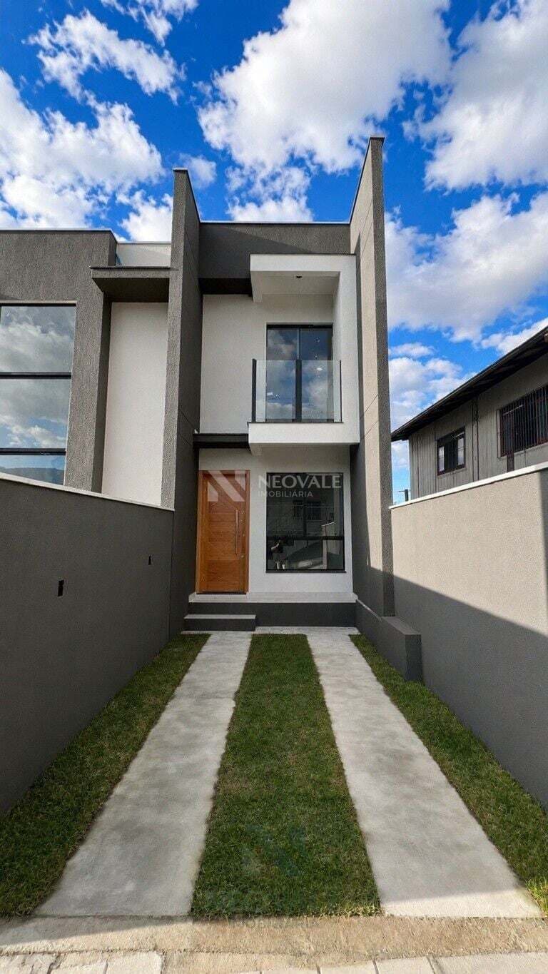 Sobrado em Blumenau - Velha
