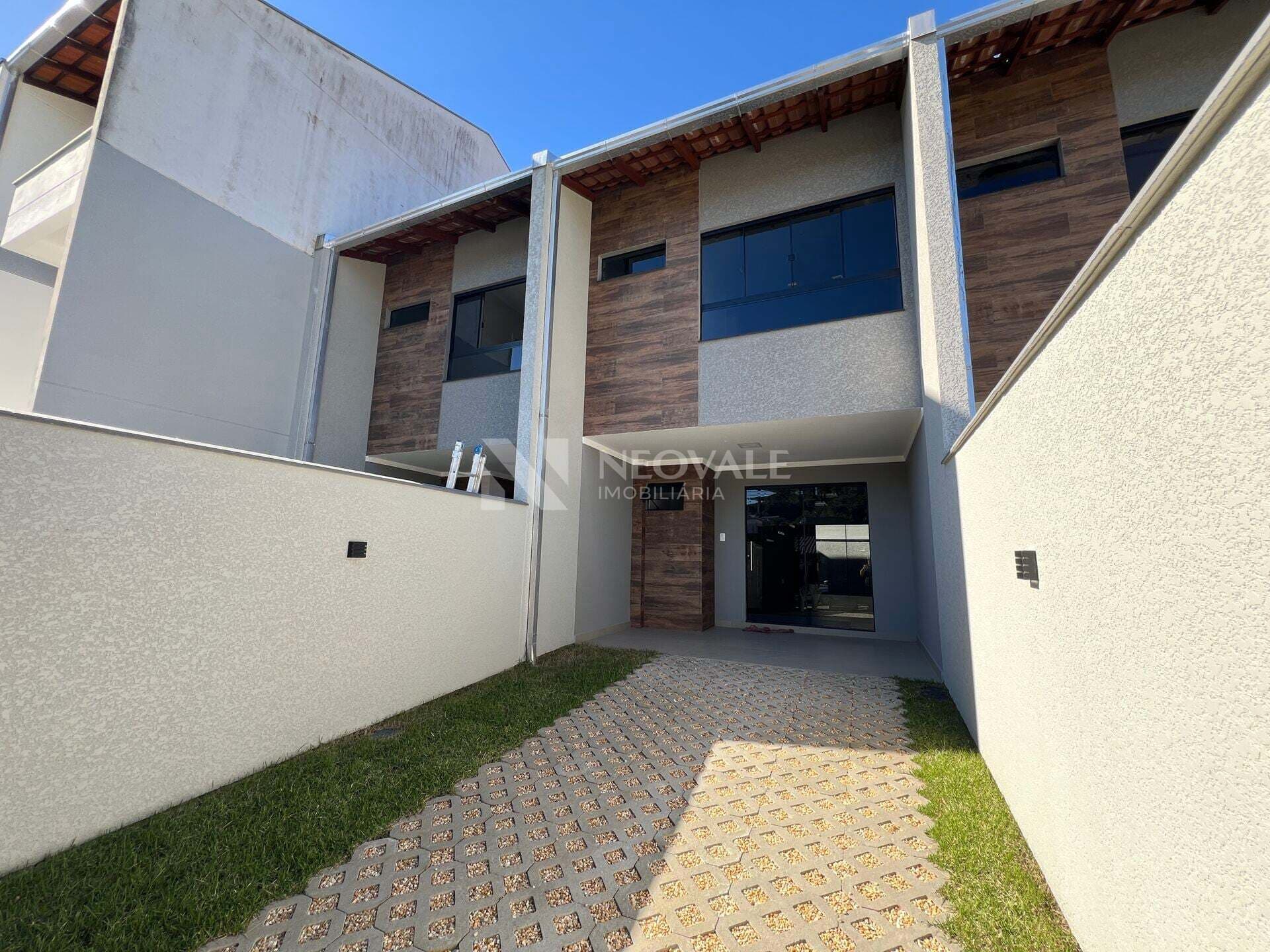Sobrado em Blumenau - Água Verde