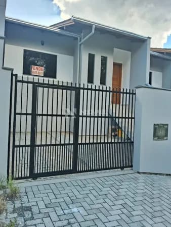 Casa em Blumenau - Passo Manso
