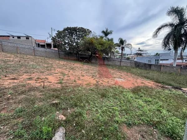 Lote/Terreno em Formiga - Santa Luzia