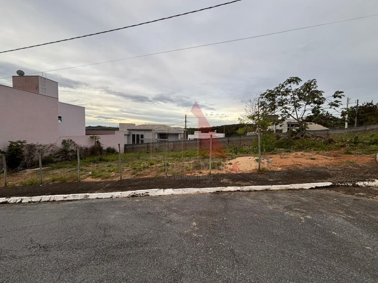 Lote/Terreno em Formiga - Santa Luzia