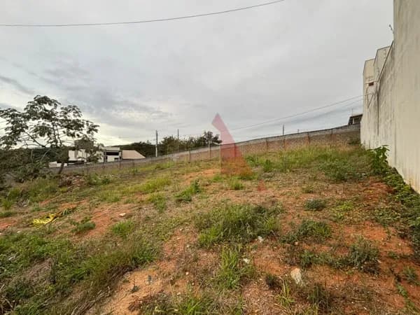 Lote/Terreno em Formiga - Santa Luzia