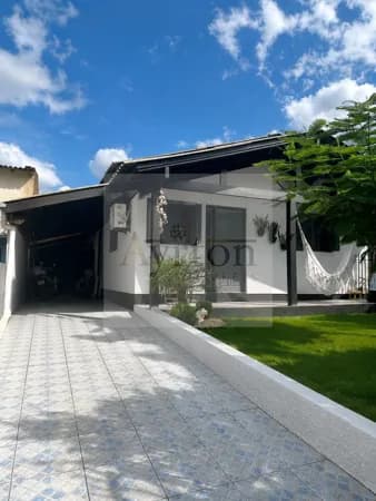 Casa em Lindolfo Collor - Centro