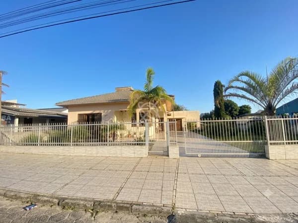 Casa Alvenaria em Urussanguinha, Araranguá/SC