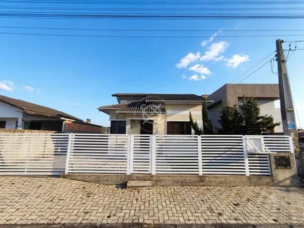 Casa com Edícula - Caverazinho Araranguá/SC