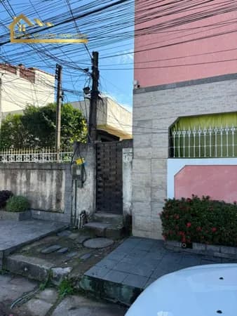 Kitnet/Conjugado em São Gonçalo - Rocha