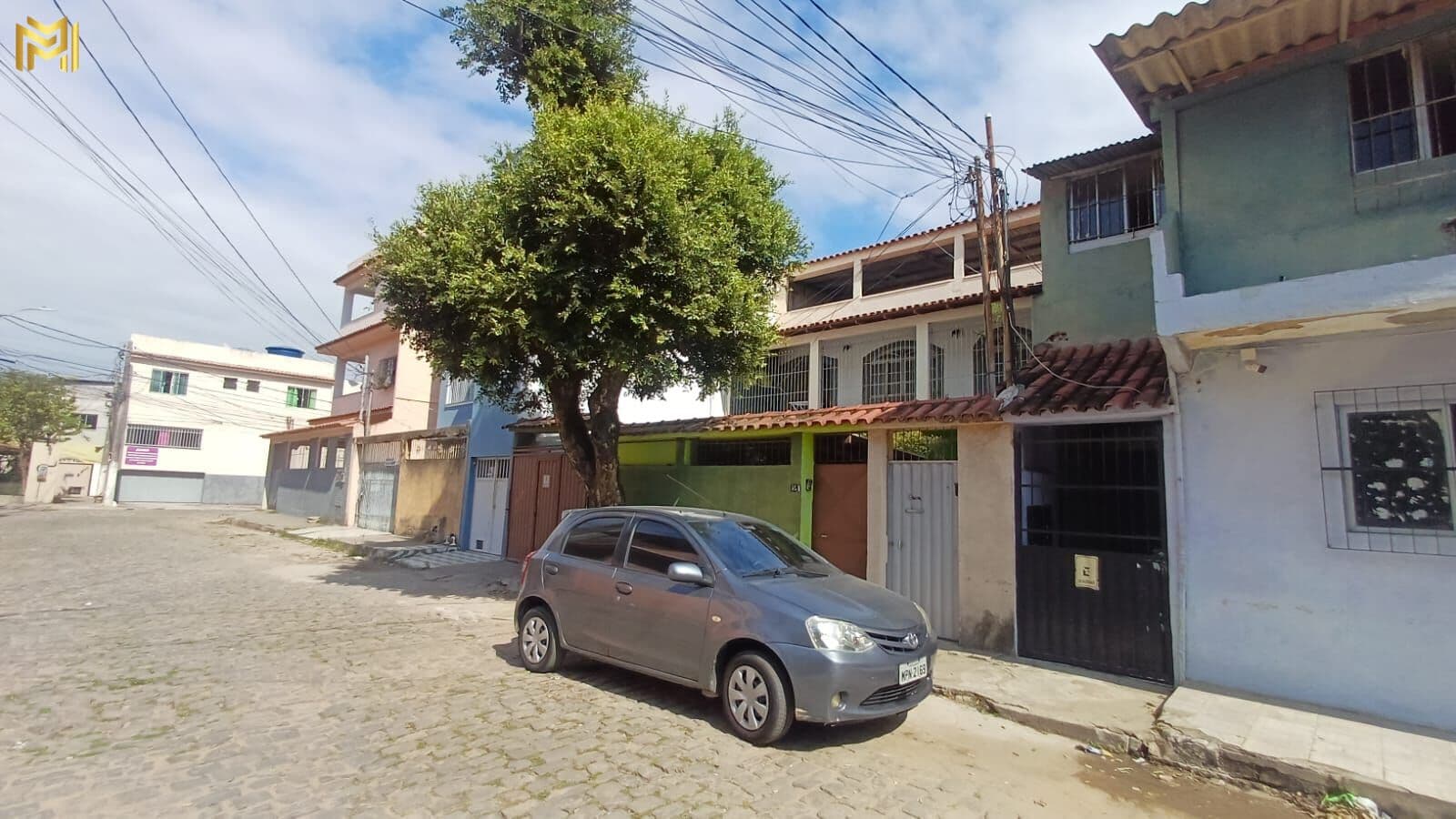EXCELENTE CASA EM ARIBIRI