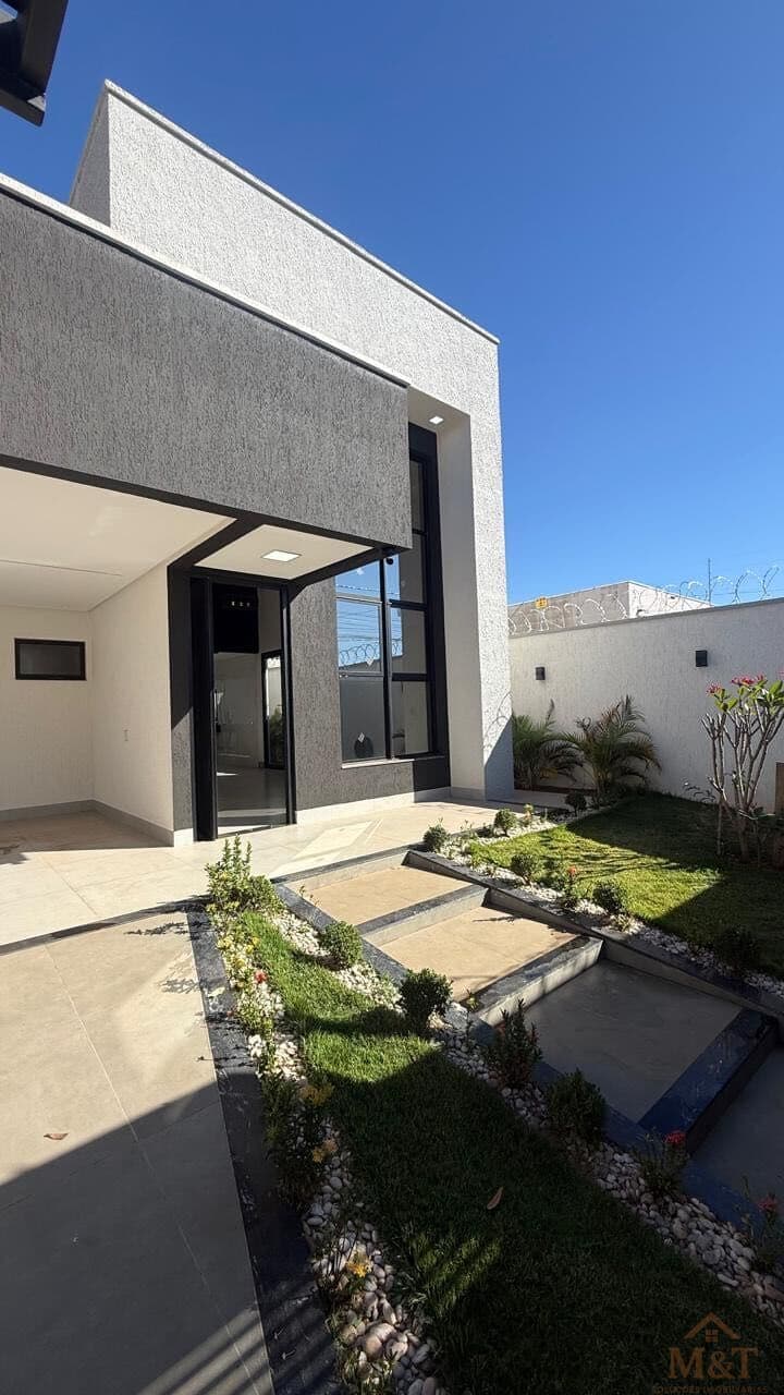 Casa com 4 suítes plenas