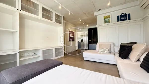 Vila Olímpia: Apartamento de Alto Padrão 74m² com Automação