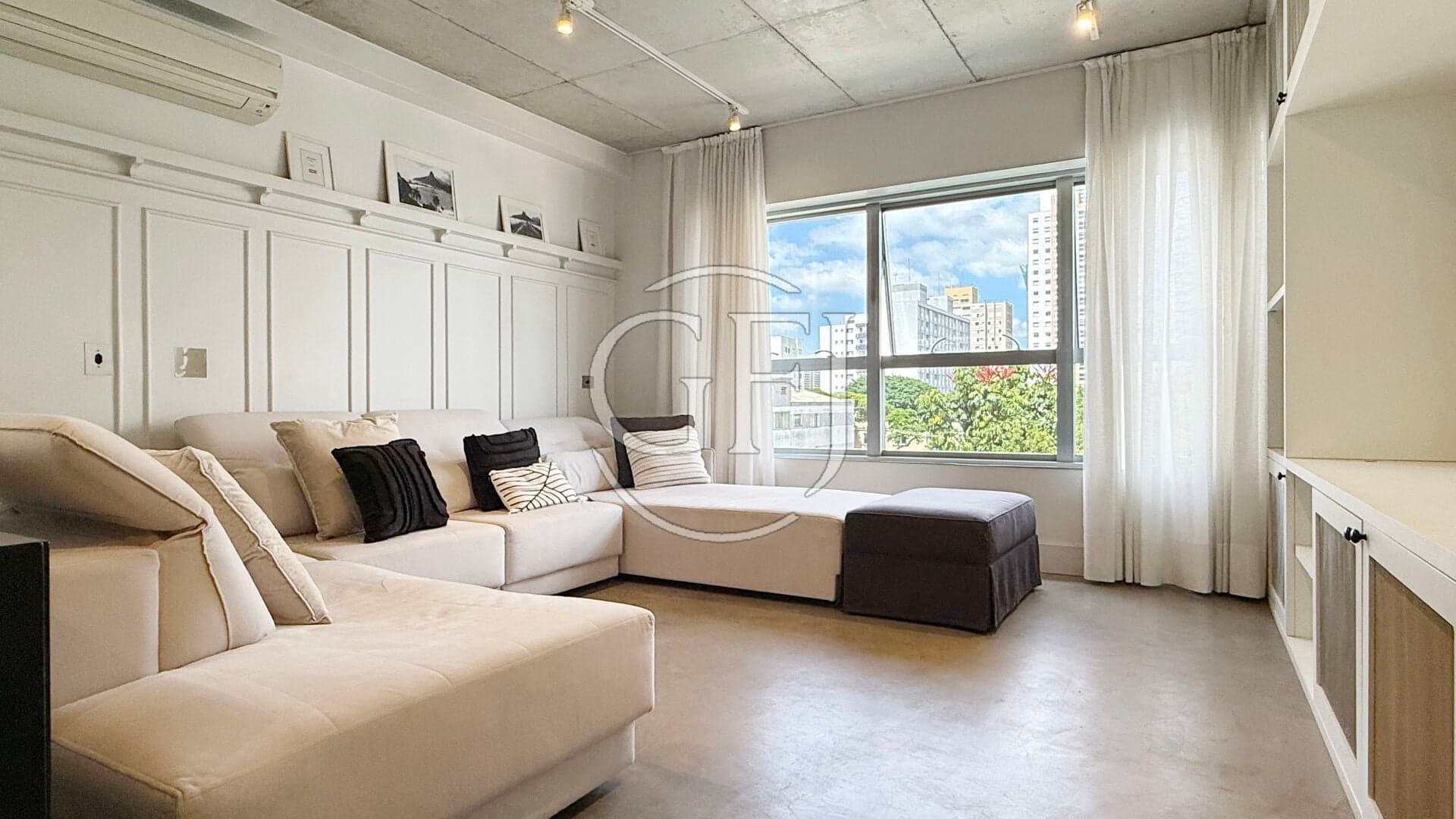 Vila Olímpia: Apartamento de Alto Padrão 74m² com Automação