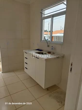 Casa em Condomínio 2 quartos, 2 vagas - Parque Imperial, Sorocaba/SP