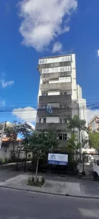 Apartamento em Recife - Casa Amarela