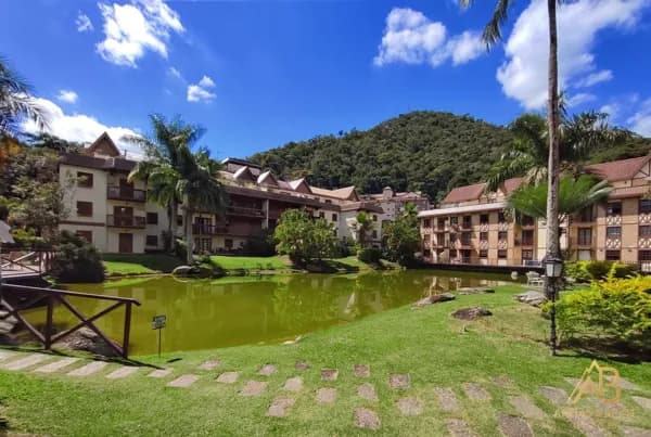 Cobertura à Venda no Lagos de Itaipava Residencial, 105 m² por R$ 990.000,00