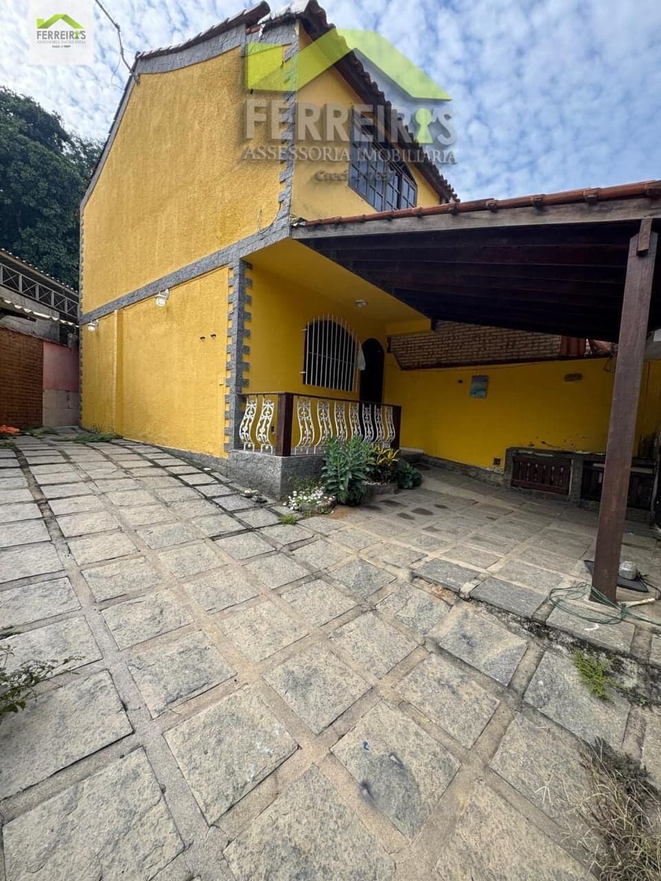 CASA EM JARDIM PRIMAVERA FINANCIADA PELO BANCO