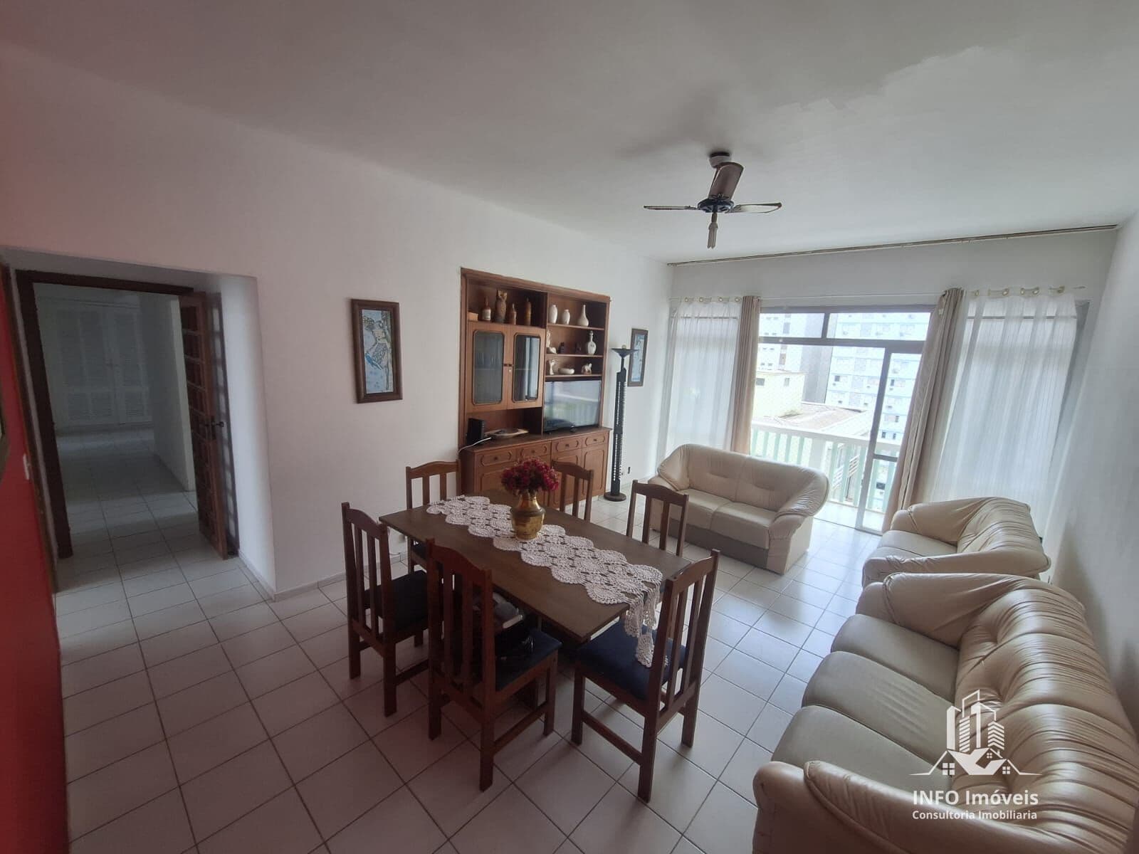 Apartamento em Guarujá - Pitangueiras
