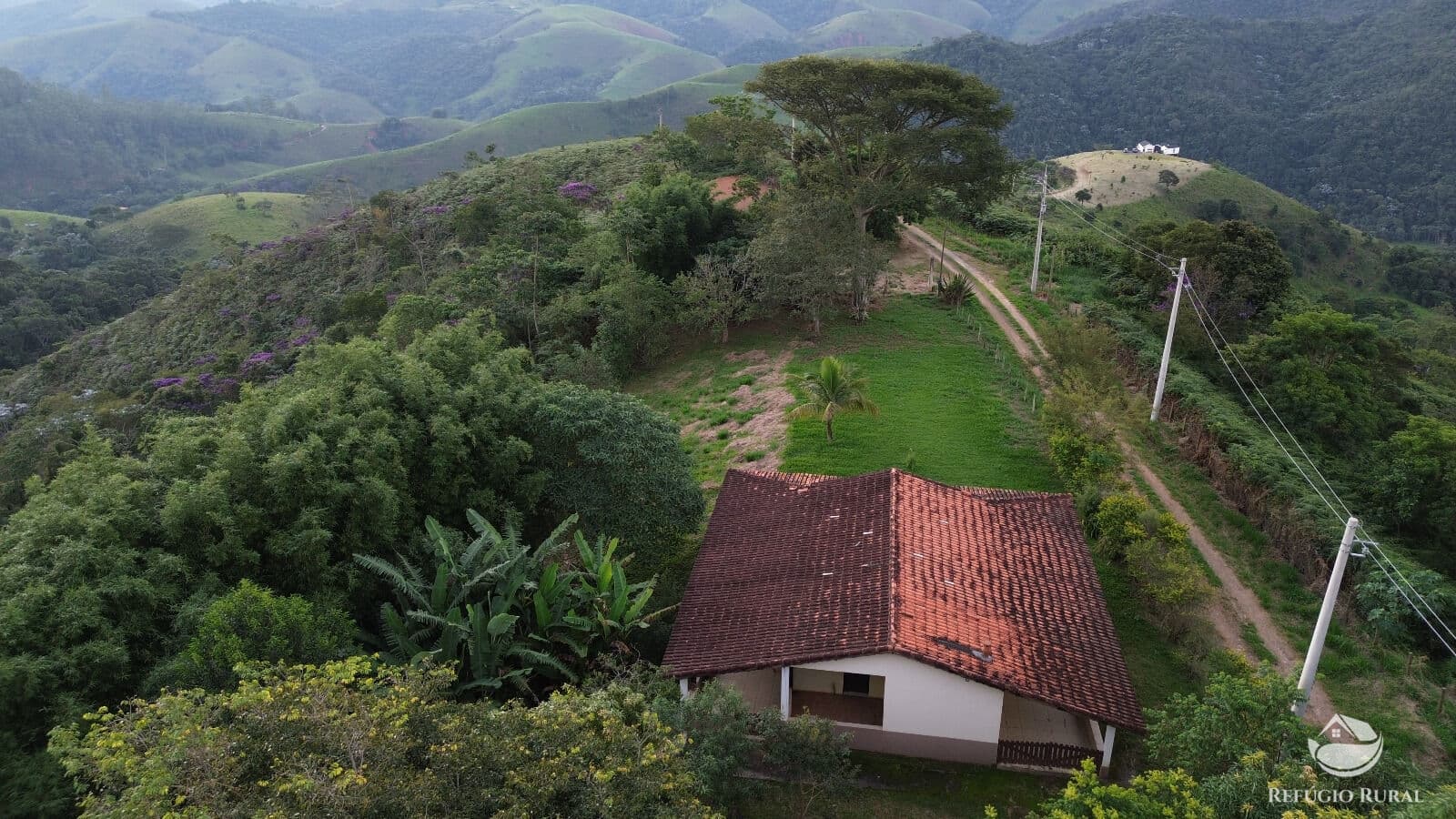 SÍTIO EM MONTEIRO LOBATO/SP