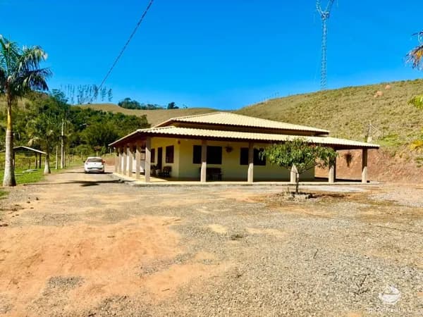 FAZENDA EM IGARATÁ/SP