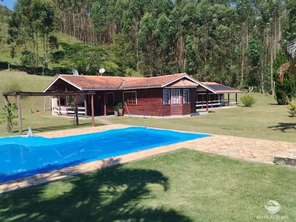 SÍTIO EM IGARATÁ/SP