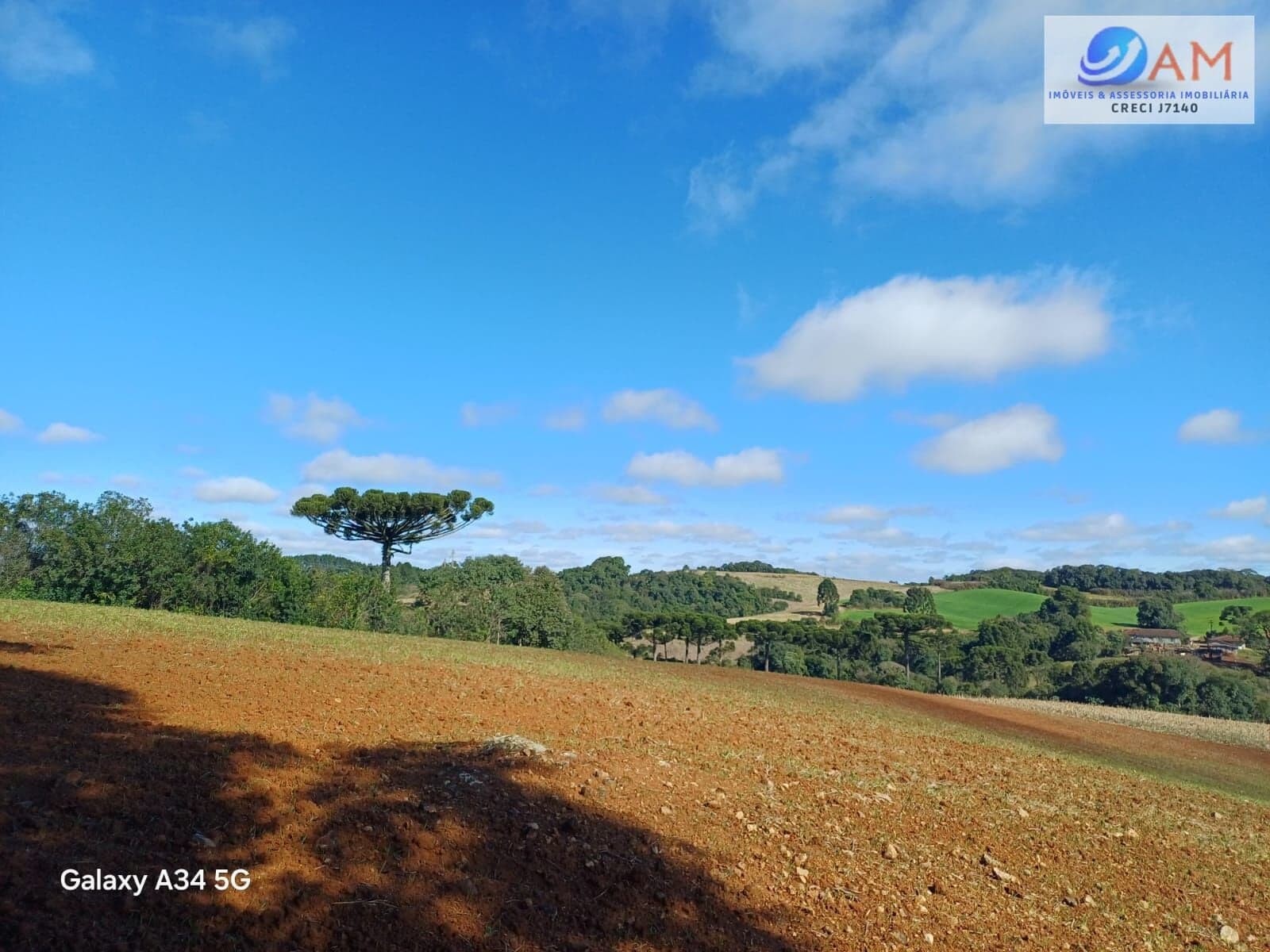 Área pronta para construir chácara ou casa de campo