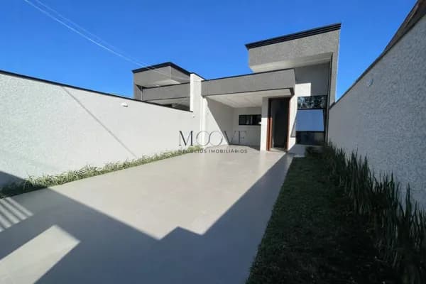 Casa à Venda na Cidade Jardim em São José dos Pinhais | 3 Quartos com Suíte e Quintal Amplo, próximo ao Portal