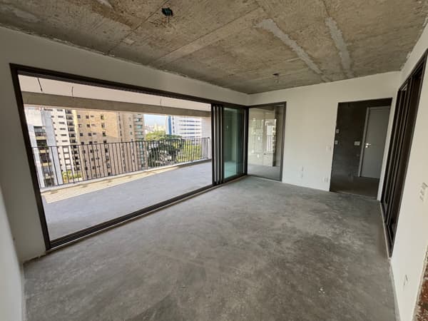 Apartamento à venda no bairro Moema em São Paulo/SP