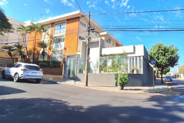 Casa à venda no bairro Jardim Macedo em Ribeirão Preto/SP