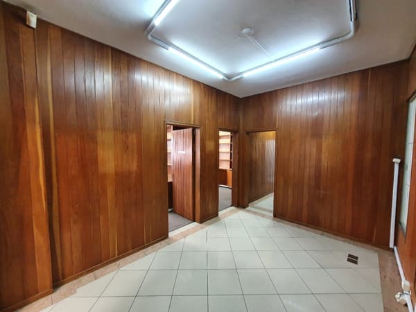 Sala comercial para alugar no bairro República em São Paulo/SP