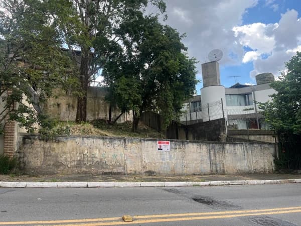 Terreno à venda no bairro Jardim Vitória Régia em São Paulo/SP