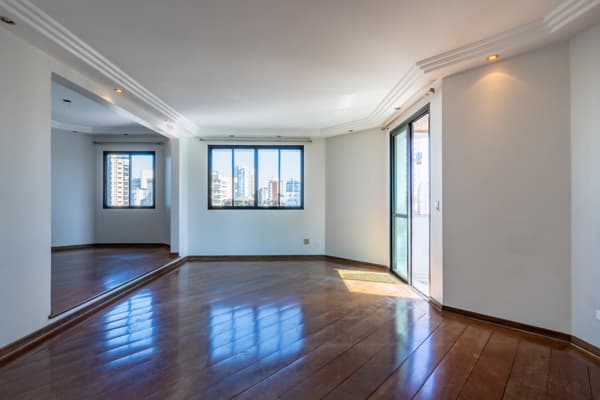 Apartamento à venda no bairro Campo Belo em São Paulo/SP