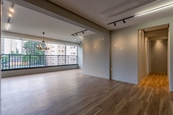 Apartamento à venda no bairro Vila Sofia em São Paulo/SP