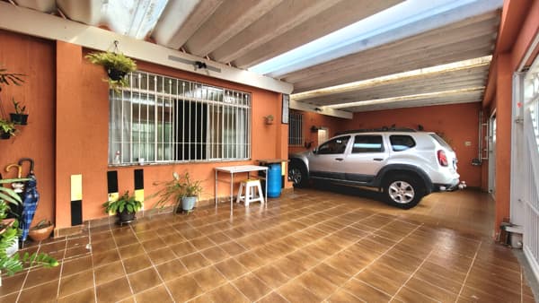 Casa à venda no bairro Vila Pires em Santo André/SP