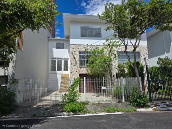 Sobrado à venda no bairro Jardim São Paulo(Zona Norte) em São Paulo/SP