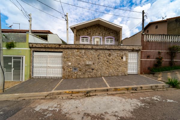 Casa à venda no bairro Jardim Tannus em Jundiaí/SP