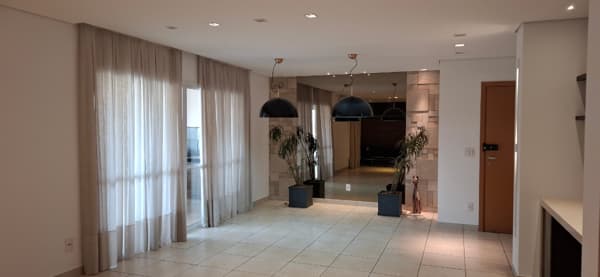 Apartamento à venda no bairro Jardim Botânico em Ribeirão Preto/SP