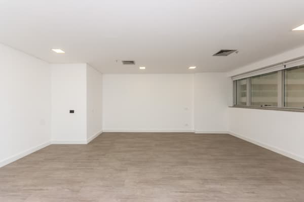 Sala comercial à venda no bairro Santo Amaro em São Paulo/SP