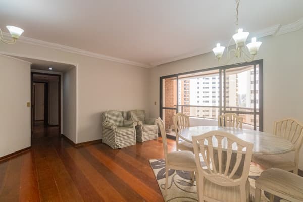 Apartamento à venda no bairro Campo Belo em São Paulo/SP