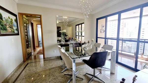 Apartamento à venda no bairro Vila Regente Feijó em São Paulo/SP