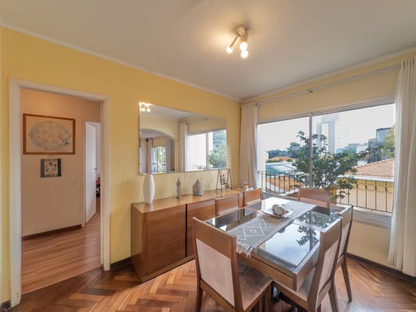 Apartamento à venda no bairro Vila Alexandria em São Paulo/SP