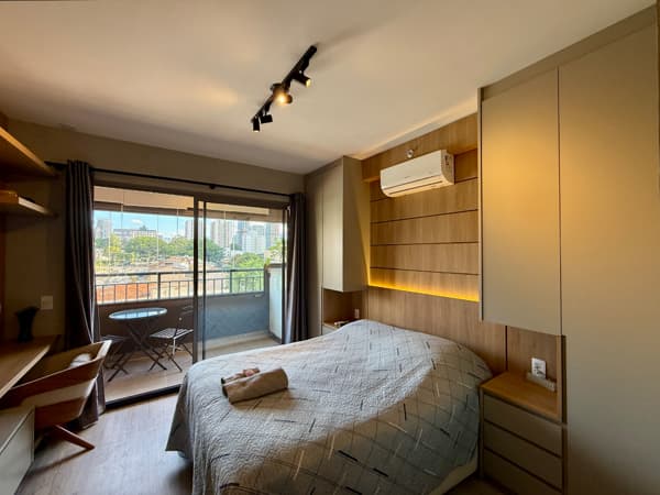 Apartamento à venda no bairro Chácara Santo Antônio em São Paulo/SP
