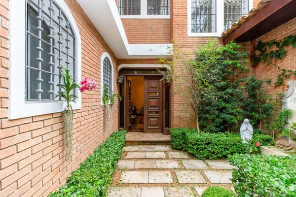 Casa à venda no bairro Jardim Leonor em São Paulo/SP