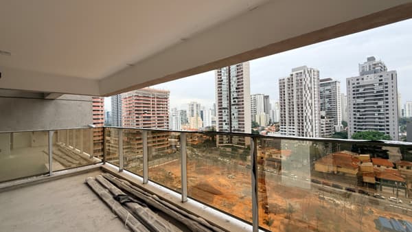 Apartamento à venda no bairro Jardim das Acácias em São Paulo/SP