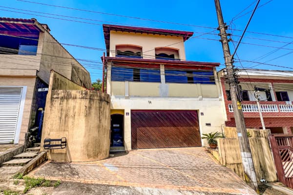 Casa à venda no bairro Centro Alto em Ribeirão Pires/SP