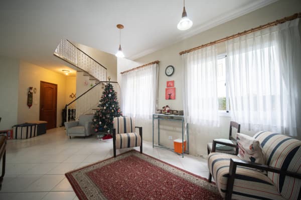 Casa à venda no bairro Parque Rincão em Cotia/SP