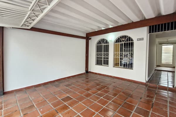 Sobrado à venda no bairro Jardim Santa Inês em São Paulo/SP