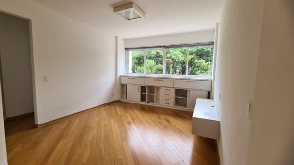 Apartamento à venda no bairro Jardim Vila Mariana em São Paulo/SP