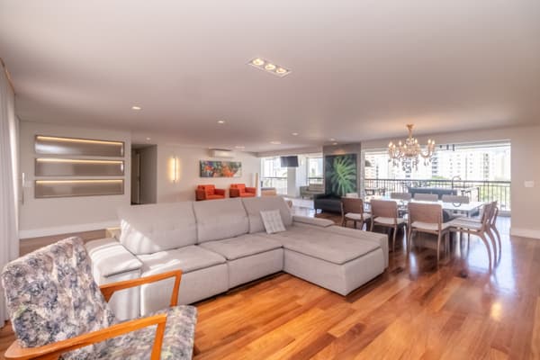 Apartamento à venda no bairro Alto da Boa Vista em São Paulo/SP