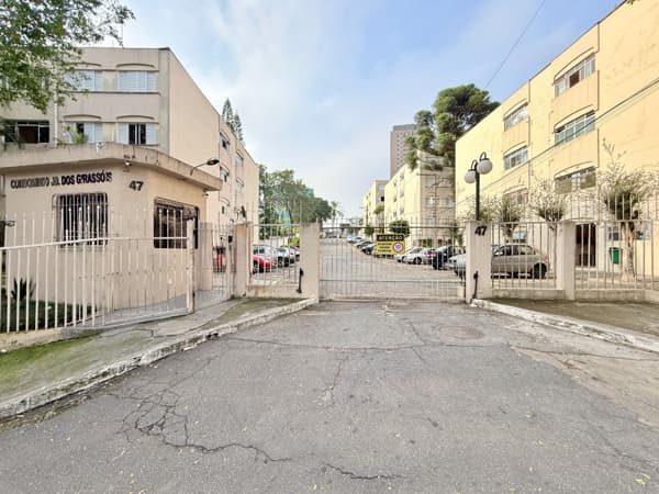 Apartamento à venda no bairro Parque Maria Helena em São Paulo/SP